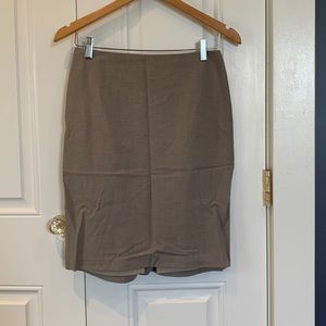 Ann Taylor Brown skirt. Size 0.
